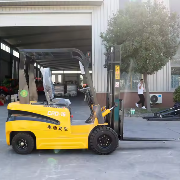 CV-15 Petit chariot élévateur électrique d'entrepôt de 1,5 tonnes