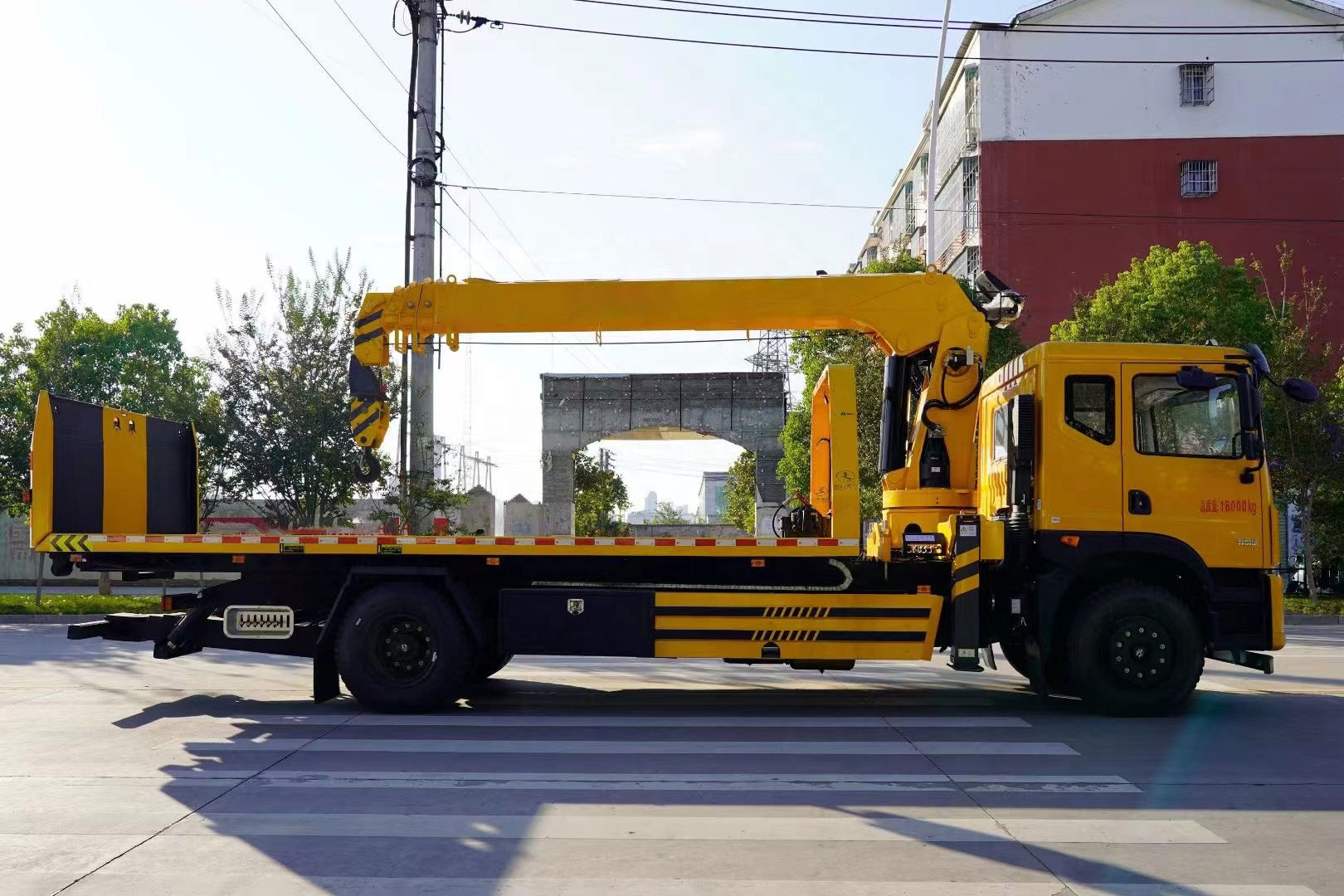 Camion de dépanneuse de remorquage de 8 tonnes Dongfeng 1 Pull 2 ​​voitures