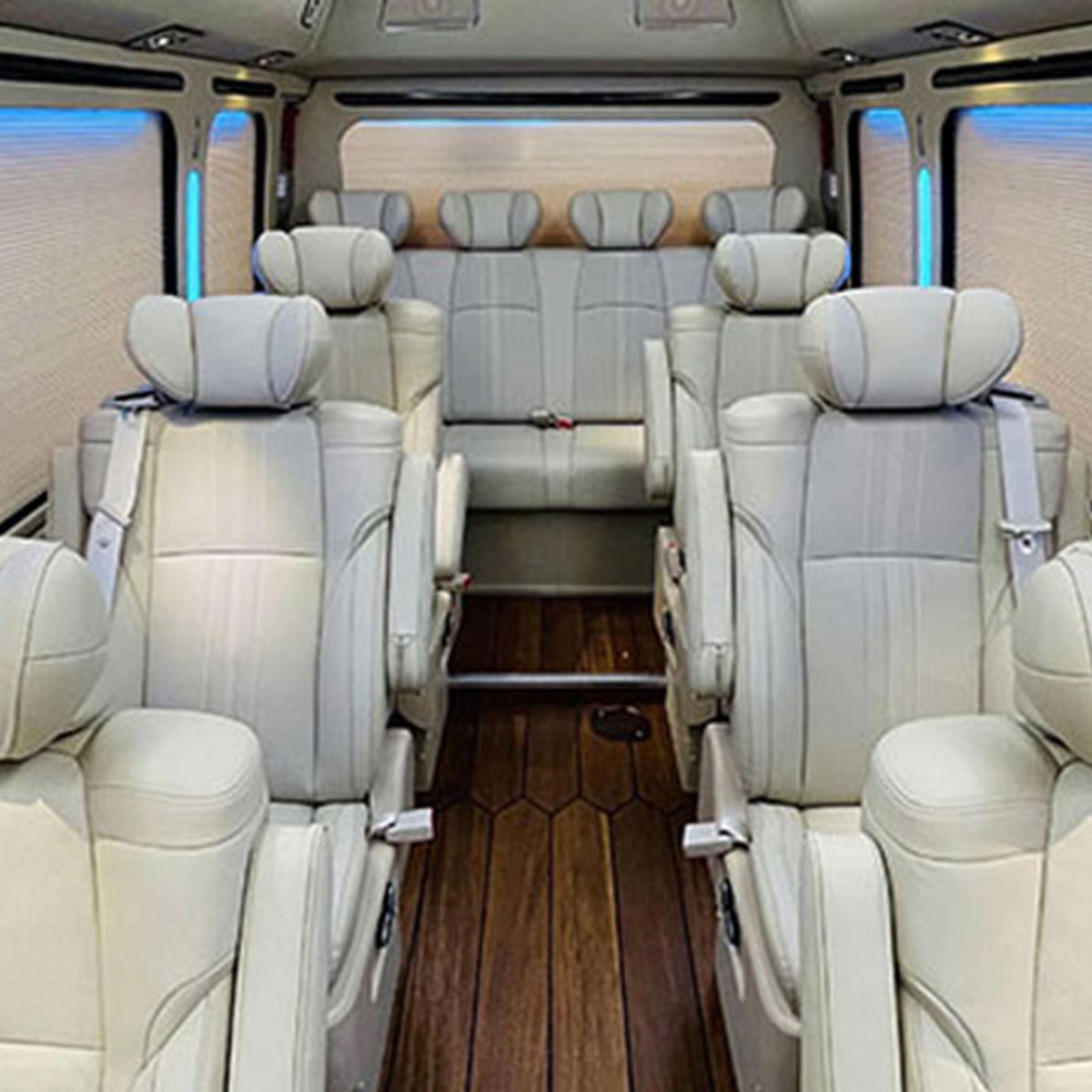 Coaster 14 places Business Vehicle Version Luxe