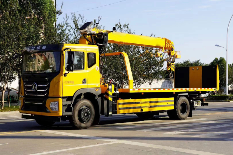 Camion de dépanneuse de remorquage de 8 tonnes Dongfeng 1 Pull 2 ​​voitures