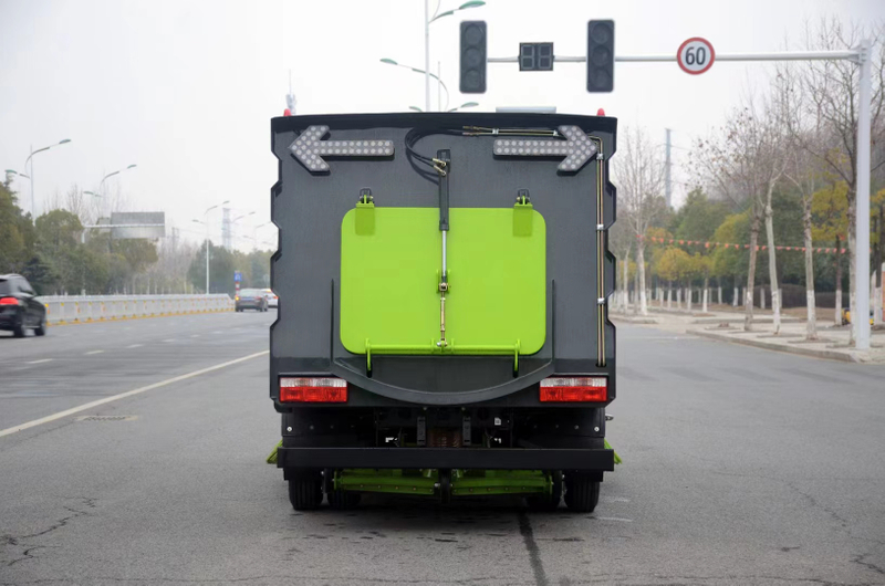 Camion balayeuse urbaine pour la propreté