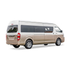 Minibus Hiace efficace et pratique de 15 places